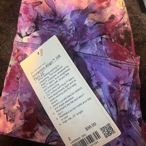 Brand new with tags lululemon pants size 2